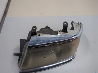 Ресничка под фару левая, Mitsubishi Montero Sport 2000-2005