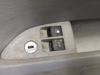 Стеклоподъемник электрический правый передний, ориг. номер 3B2837462, Volkswagen Passat 2000-2005