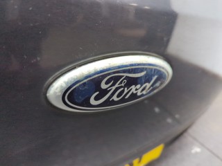 Крышка (дверь) багажника, Ford Fusion 2002-2005