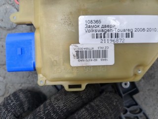 Замок двери правый передний, ориг. номер 3D1837016AG, Volkswagen Touareg 2006-2010