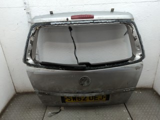 Подсветка номера Opel Zafira B 2008-2014