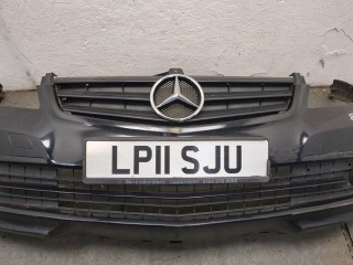 Заглушка (решетка) бампера левая передняя, Mercedes A-Класс 2008-2012
