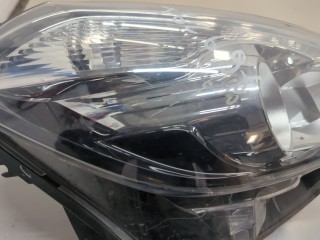 Фара (передняя) правая, ориг. номер 26010BR01B, Nissan Qashqai 2010-2013