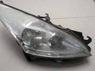 Фара (передняя) правая, ориг. номер 9685472680, Peugeot 3008 2009-2013