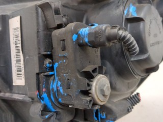 Фара (передняя) правая, KIA Sportage 2008-2010