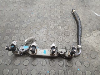 Форсунка топливная, ориг. номер 17520AX01A, 16600AX20B, Nissan Micra K12E 2007-2010