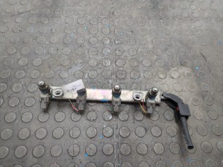 Форсунка топливная, ориг. номер MR988977, MN143973, Mitsubishi Lancer 10 2007-2010