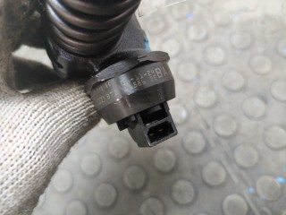 Форсунка топливная, ориг. номер 038130073AG, 038130079GX, Volkswagen Golf 2003-2009