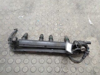 Форсунка топливная, ориг. номер 037906031AA, Volkswagen Golf 4 1997-2006