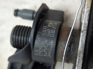 Форсунка топливная, ориг. номер 03L130277, 03L130855X, Audi A4 (B8) 2007-2012