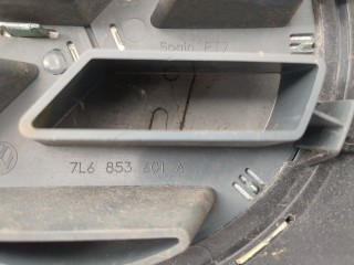Решетка радиатора, ориг. номер 7L6853601A, Volkswagen Touareg 2002-2007