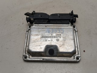 Блок управления двигателем, Volkswagen Golf 2003-2009