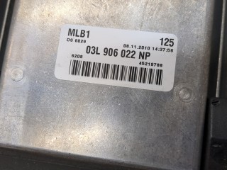 Блок управления двигателем, ориг. номер 03L906022NP, Audi A4 (B8) 2007-2012