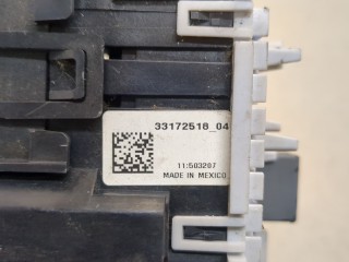 Блок предохранителей, ориг. номер 3317251804, KIA Sorento UM