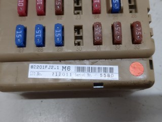 Блок предохранителей, ориг. номер 82201FJ211, Subaru Forester (S13)