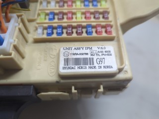 Блок предохранителей, ориг. номер 954002P977XM, KIA Sorento XM