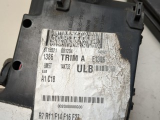 Блок предохранителей, Ford C-Max 2007-2010