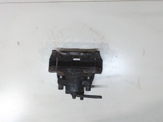 Суппорт левый передний, ориг. номер DG9Z2B121A, Ford Fusion