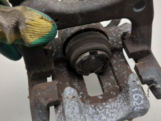 Суппорт правый задний, ориг. номер 1K0615424J, 1K0615425P, Volkswagen Golf 1997-2006