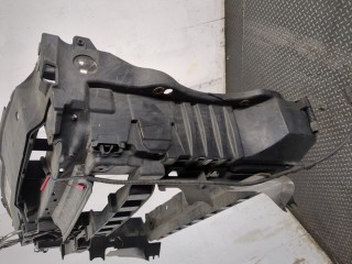 Замок капота, Volkswagen Golf 6 2008-2012