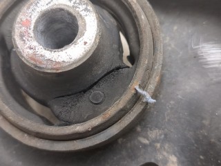 Рычаг подвески правый передний, ориг. номер 561407152C, Volkswagen Passat 7 Америка