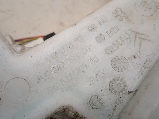 Бачок омывателя, Peugeot 308 2007-2011