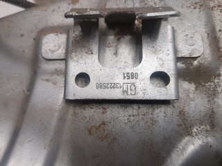 Бачок омывателя, Opel Insignia 2008-2013