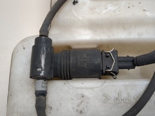 Бачок омывателя, Nissan Note E11 2005-2008