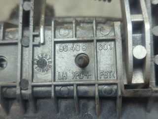 Ручка двери наружная левая передняя, ориг. номер 96409548, Chevrolet Aveo (T250 / 255) 2006-2012