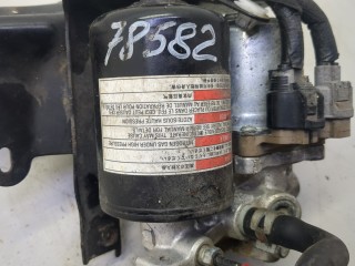 Блок АБС, насос (ABS, ESP, ASR), ориг. номер 4707012020, Toyota Auris E18
