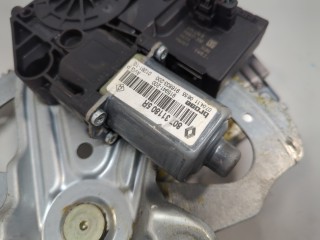 Стеклоподъемник электрический левый передний, Renault Scenic 2009-2012