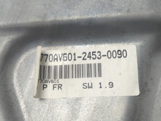 Стеклоподъемник электрический правый передний, Nissan Primera P12 2001-2008