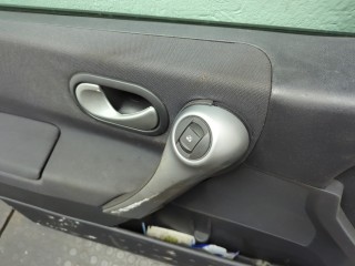 Стеклоподъемник электрический левый передний, Renault Megane 2006-2009