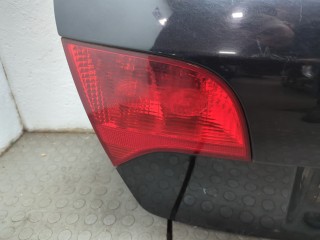 Крышка (дверь) багажника, Audi A4 2000-2006