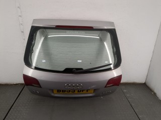 Крышка (дверь) багажника, Audi A6 2001-2005