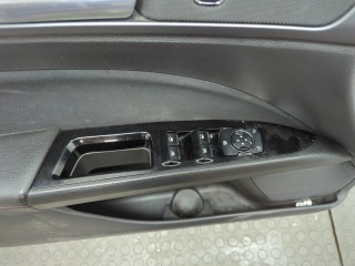 Замок двери левый передний, ориг. номер AE8Z5421813F, Ford Fusion