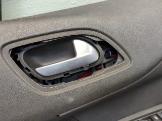 Замок двери правый передний, Citroen C4 2004-2014