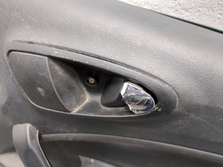 Замок двери правый передний, Seat Ibiza 2008-2012
