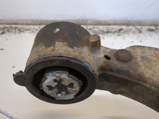 Ступица (кулак, цапфа) левая задняя, ориг. номер 9819074780, 1619266680, Citroen Jumpy (SpaceTourer)