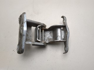 Петля двери левая задняя, Renault Trafic 2006-2014