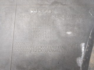 Подножка правая передняя, ориг. номер 504299444, Iveco EuroCargo 3