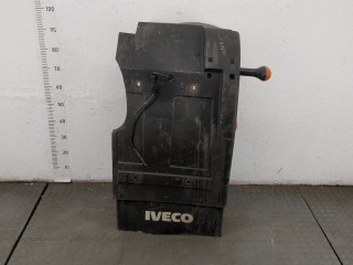 Крыло правое переднее, ориг. номер 5801776097, Iveco EuroCargo 3
