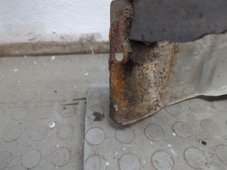 Крыло правое переднее, Ford Focus 2001-2005