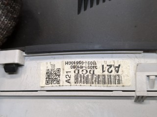 Щиток приборов (приборная панель), ориг. номер 940014H0804X, Hyundai H-1 Starex