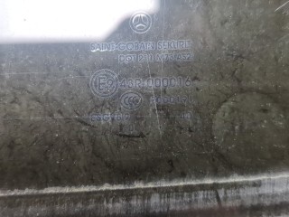 Стекло боковой двери левое переднее, ориг. номер A6397250210, Mercedes Vito W639 2010-2015