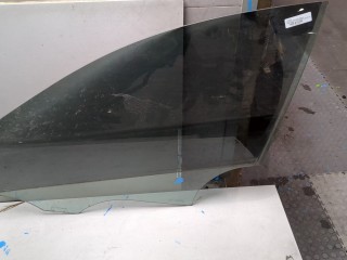 Стекло боковой двери левое переднее, ориг. номер A2057250010, Mercedes C W205 2014-2018