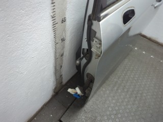 Стекло боковой двери левое переднее, Citroen C4 2004-2014