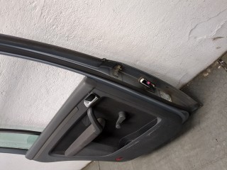 Стекло боковой двери левое заднее, Volkswagen Touran 2006-2010