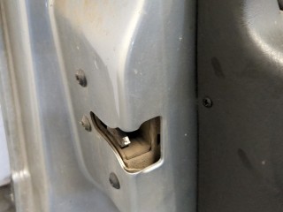 Стекло боковой двери левое переднее, Ford Focus 2001-2005