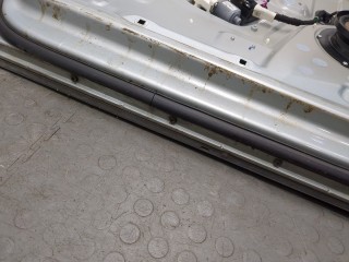 Стекло боковой двери правое переднее, ориг. номер 5M0845202, Volkswagen Golf Plus 2005-2009